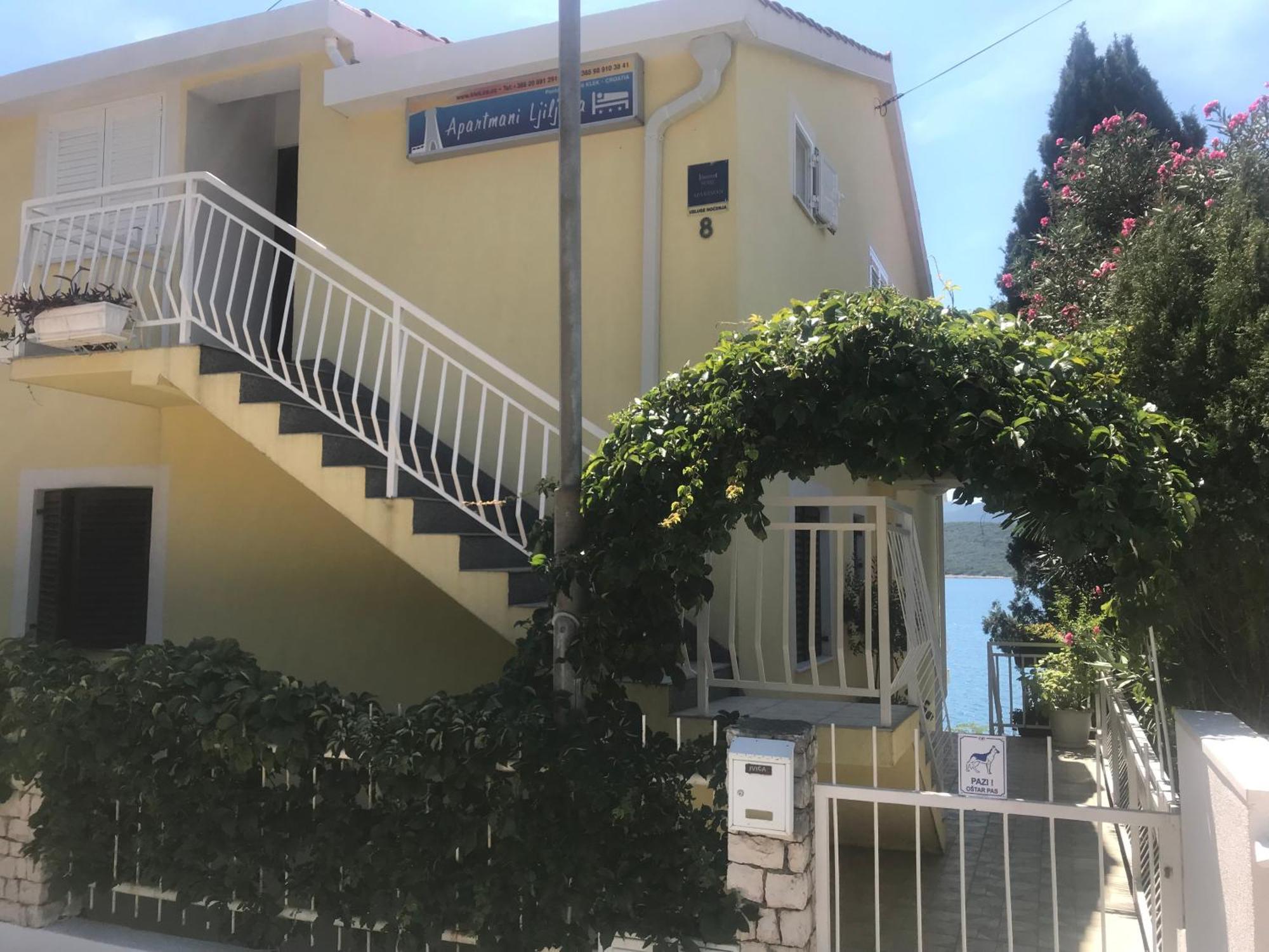 Apartments Ljiljana Klek Exterior foto